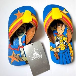 Disney Store Toy Story Woody Forky Flip Flops Sandals Shoes Boy Size 9/10